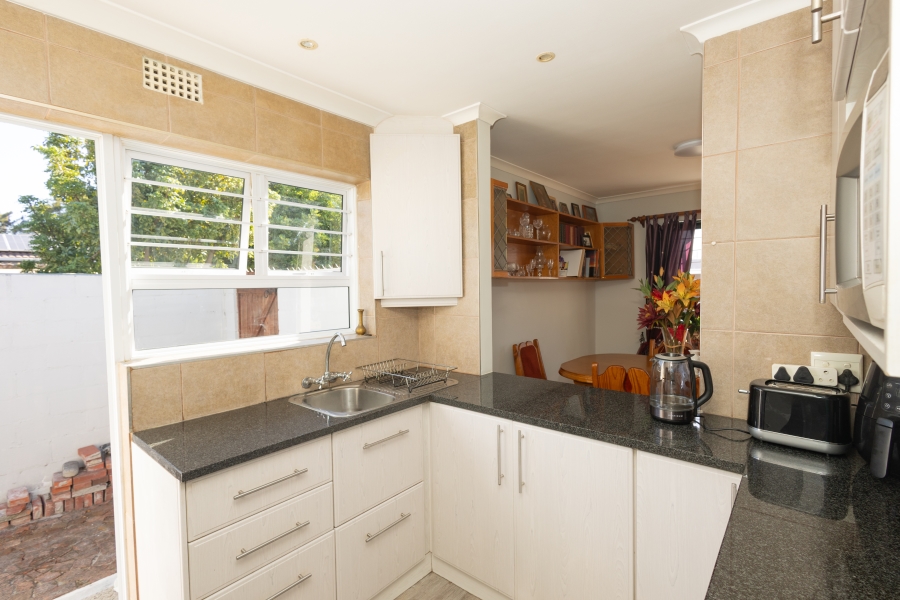 3 Bedroom Property for Sale in Edgemead Western Cape